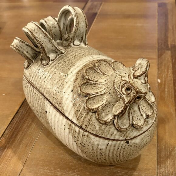 Vintage Paul Anthony Studio Pottery Chicken Cooker Sculptural Casserole Dish - Picture 10 of 10